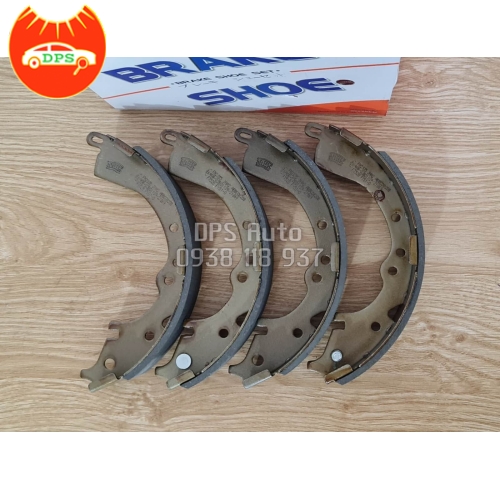 Bố thắng sau Toyota Innova 2005-2015 hiệu NiBK FN2335