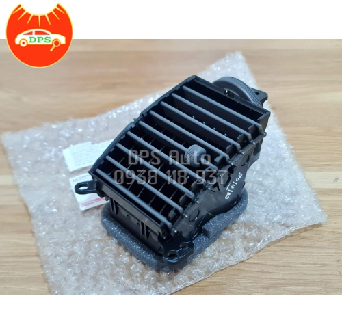Cửa gió máy lạnh ngoài Toyota Innova chính hãng 55660-0K030-B2/55650-0K030-B2