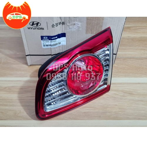 Đèn cốp (đèn hậu miếng trong) Hyundai SantaFe 2009-2012 chính hãng 92406-2B500