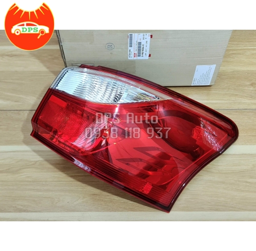 Đèn lái miếng ngoài (đèn hậu)RH Isuzu MuX chính hãng 8982182640 (Không led)