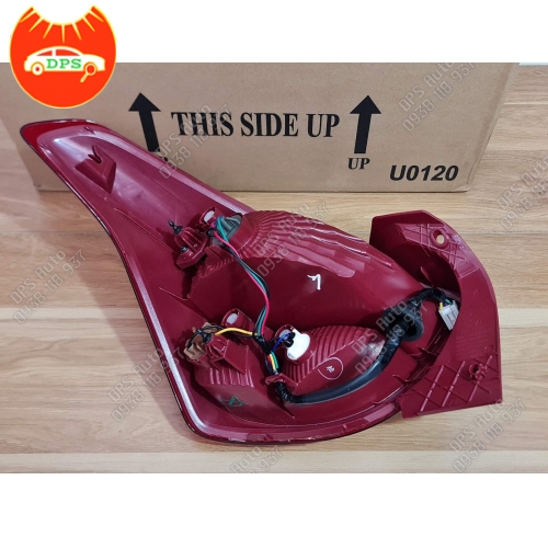 Đèn lái sau (đèn hậu) Hyundai I10 chính hãng 92402-B4000
