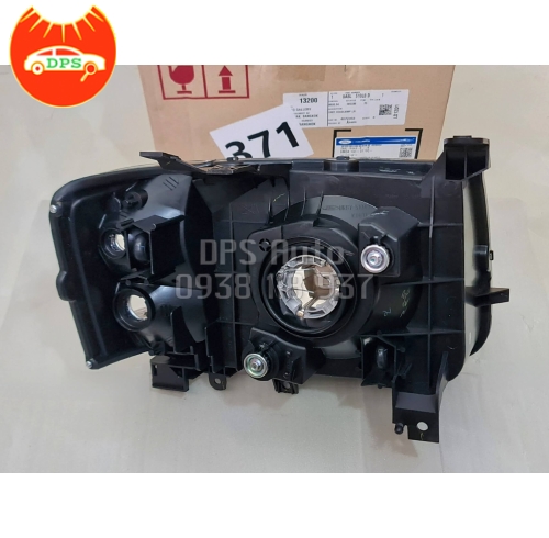 Đèn pha Ford Everest 2007-2008 chính hãng UA8L510L0D/UR8751040