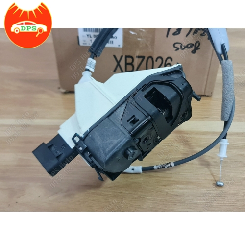 Khóa ngậm cửa trước phải Peugeot 5008 3008 chính hãng YL00350280