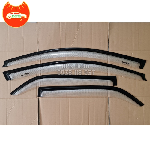 Vè che mưa Toyota Vios 2002-2006 nhựa cao cấp