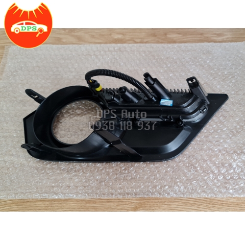 Ốp đèn cản trước có led Isuzu Mu-X 2016 5867612601