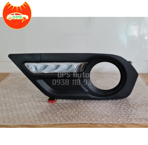 Ốp đèn cản trước có led Isuzu Mu-X 2016 5867612601