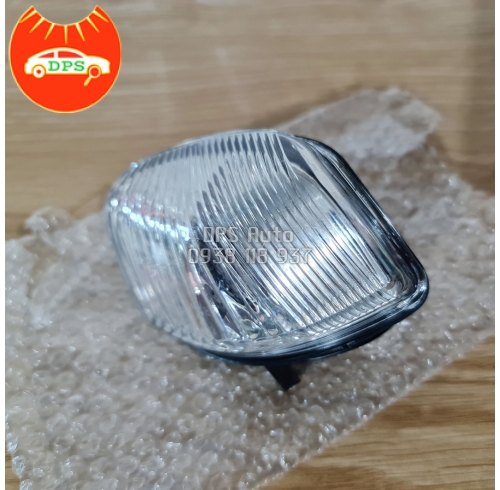 Đèn xi nhan gương phải Chevrolet Colorado