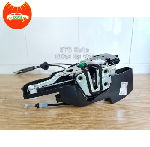Ổ khóa ngậm cửa trước Kia Carens 2016 chính hãng 81310-1D010