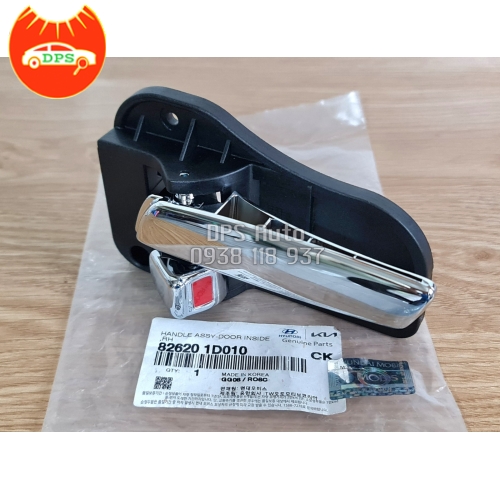 Tay mở trong cửa trước RH Kia Carens chính hãng 826201D010