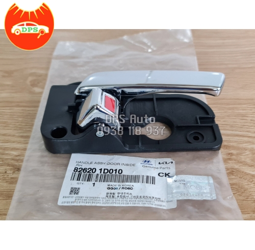 Tay mở trong cửa trước RH Kia Carens chính hãng 826201D010