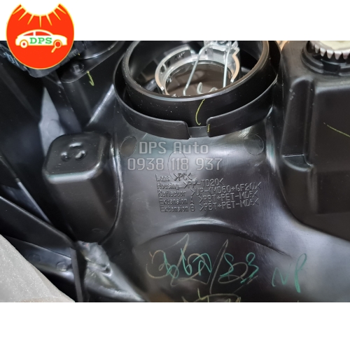 Đèn pha trái Toyota Vios 2014-2018 chính hãng 811700DK00