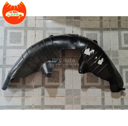 Chắn bùn lòng vè sau RH Hyundai Santafe 2018-2021 86822S1000