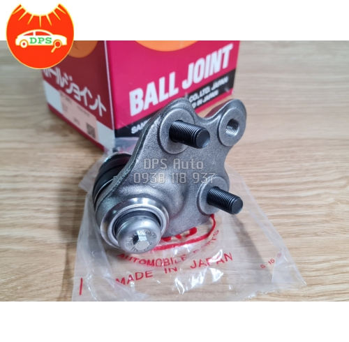 Rotuyn trụ dưới Toyota Altis 2007-2019 hiệu 555 SB3962