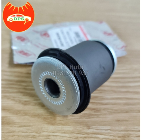 Cao su càng A dưới Toyota Fortuner (cục nhỏ) hiệu RBI T24VG4WS