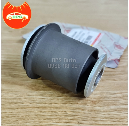 Cao su càng A dưới Toyota Fortuner (cục nhỏ) hiệu RBI T24VG4WS