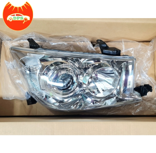 Đèn pha Toyota Fortuner 2009-2011 chính hãng Toyota 811300K260