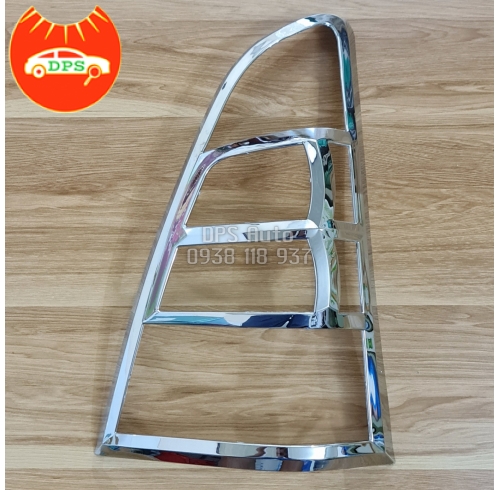 Ốp viền đèn lái Innova 2012-2015 mạ crome cao cấp