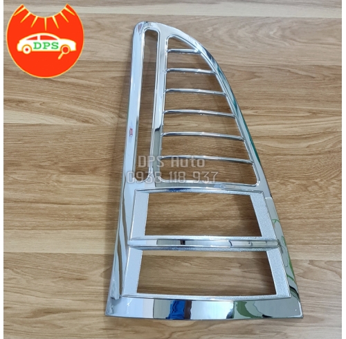 Ốp viền đèn lái Innova 2006-2008 mạ crome cao cấp