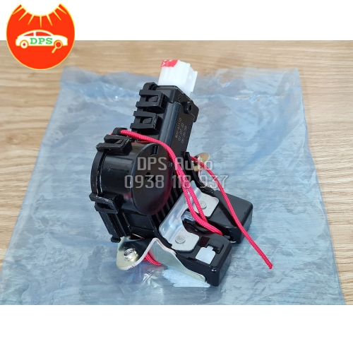 Ổ khóa cốp Toyota Avanza Veloz chính hãng 69350-BZ250