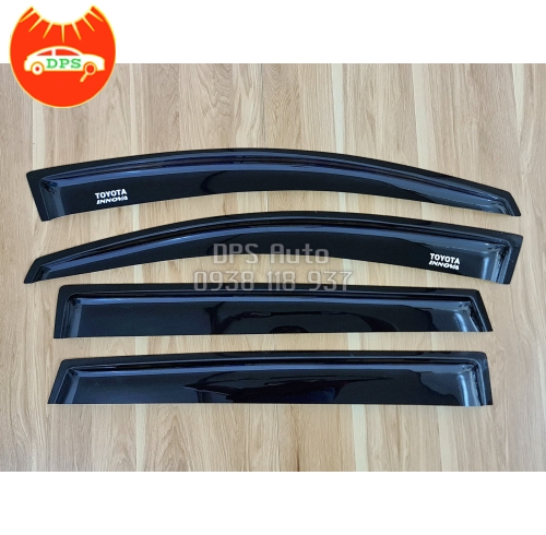 Vè che mưa Toyota Innova 2006-2015 nhựa đen cao cấp