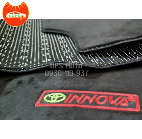 Thảm taplo Toyota Innova 2006-2015 lông cừu 3 lớp chống trượt