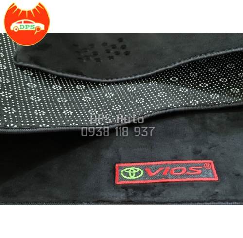 Thảm taplo Toyota Vios 2019-2022 lông cừu 3 lớp chống trượt
