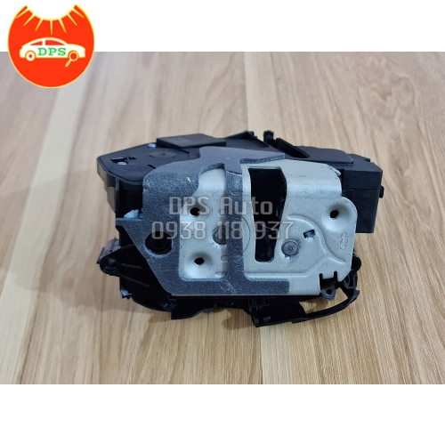 Ổ khóa ngậm cửa trước LH Ford Fiesta chính hãng AB3921813EB