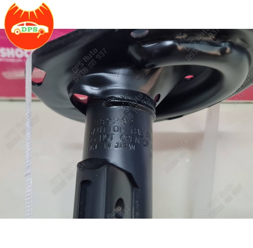 Phuộc trước Toyota Venza 2008-2016 hiệu KYB 339232-339233 (48510-A9870)