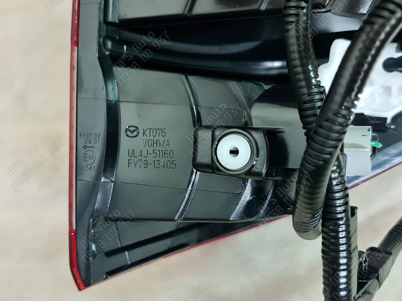 Đèn hậu Mazda BT50 2016