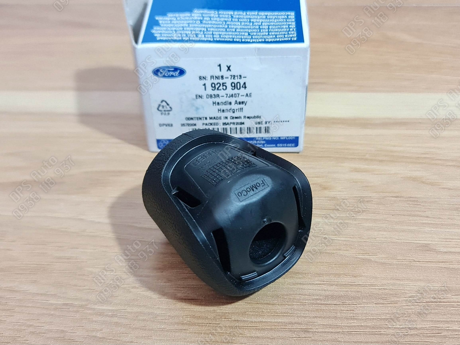 Bộ tay nắm cần số Ford Ranger 2016-2018 chính hãng DB3R7J407AE /EB3R7L468FB1